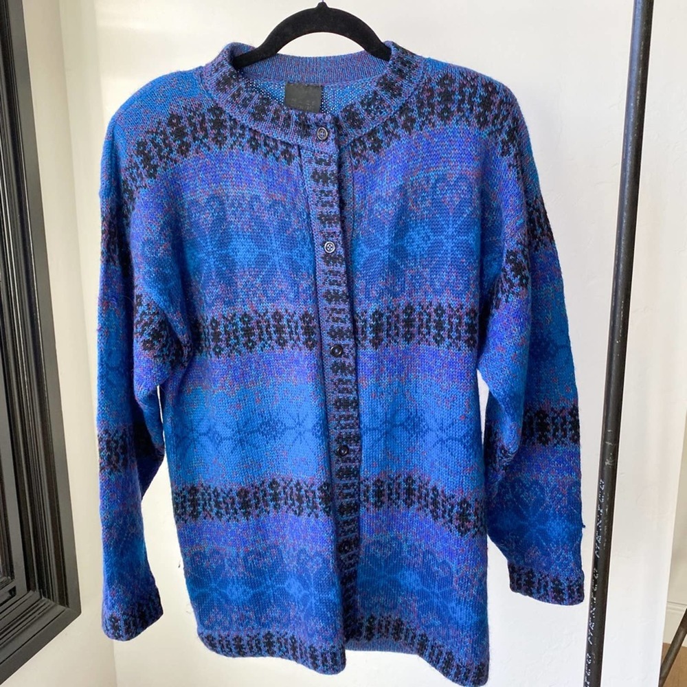 VINTAGE Women's Blue Multi Oversized Alpaca Fair Isle Button Up Cardigan sz M
